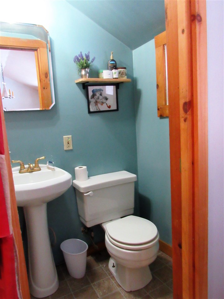 343 Dublin Road Plymouth, VT 05149 - Photo 20 of 29 Gallery Image 20