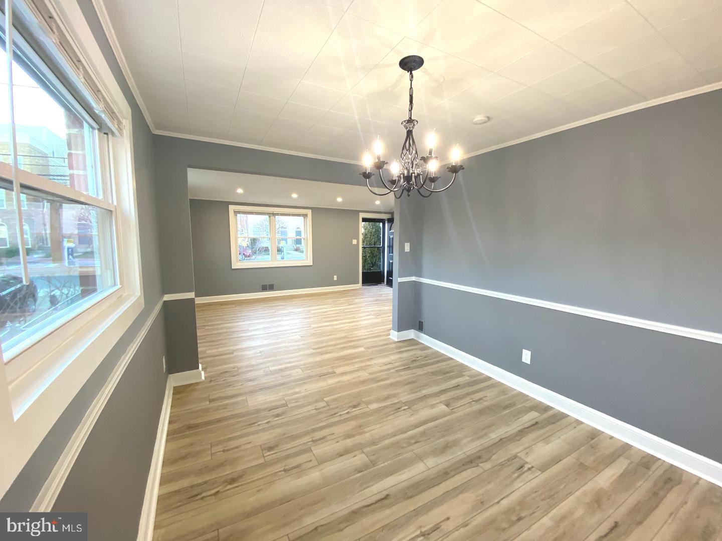 11005 Amherst Avenue Silver Spring, MD 20902 - Photo 9 of 45 Dining room