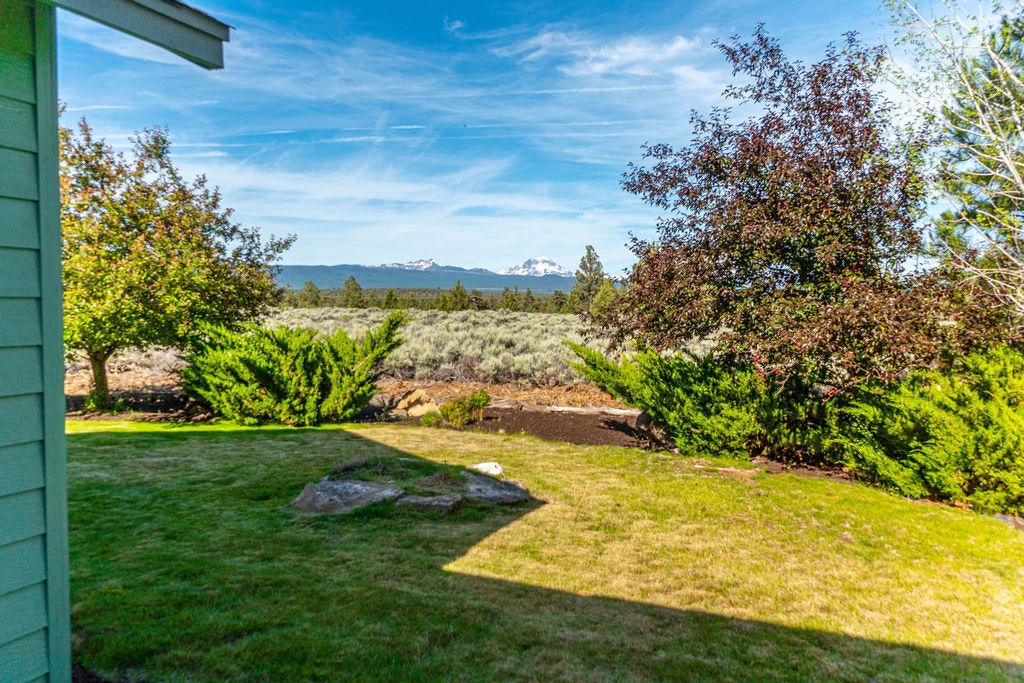 18655 Innes Market Road Bend, OR 97703 - Photo 26 of 28 DSC08965