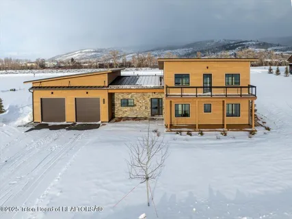 $1,545,000 | 174 Christopher Street, Victor, ID 83455