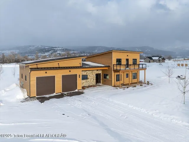 $1,545,000 | 174 Christopher Street, Victor, ID 83455