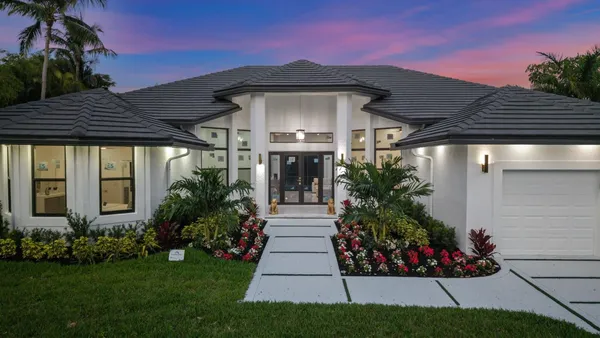 $2,000,000 | 7141 Mariana Court, Boca Raton, FL 33433