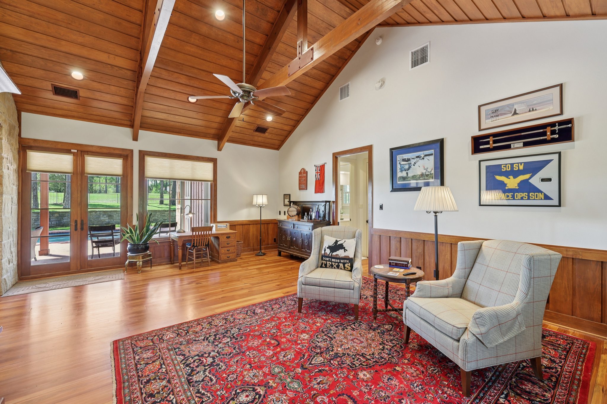 546 McAllister Road Bastrop, TX 78602 - Photo 22 of 40 a living room with furniture and a large window