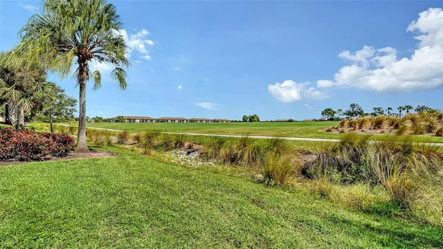 $390,000 | 5538 Palmer Circle, Unit 103, Bradenton, FL 34211