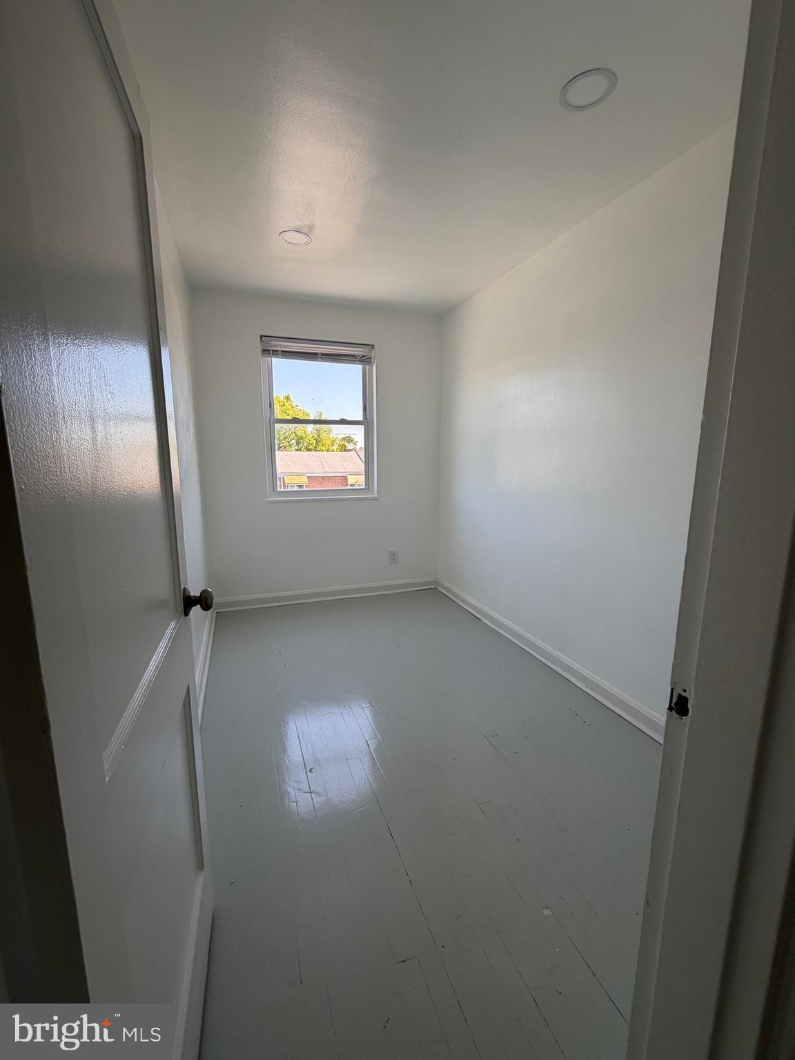 1626 Inverness Avenue Baltimore, MD 21230 - Photo 15 of 19 a view of empty room