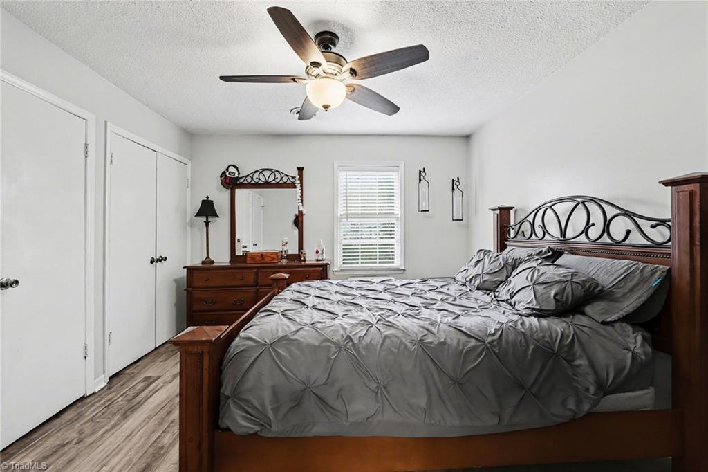 4724 Pennoak Road Greensboro, NC 27407 - Photo 15 of 27