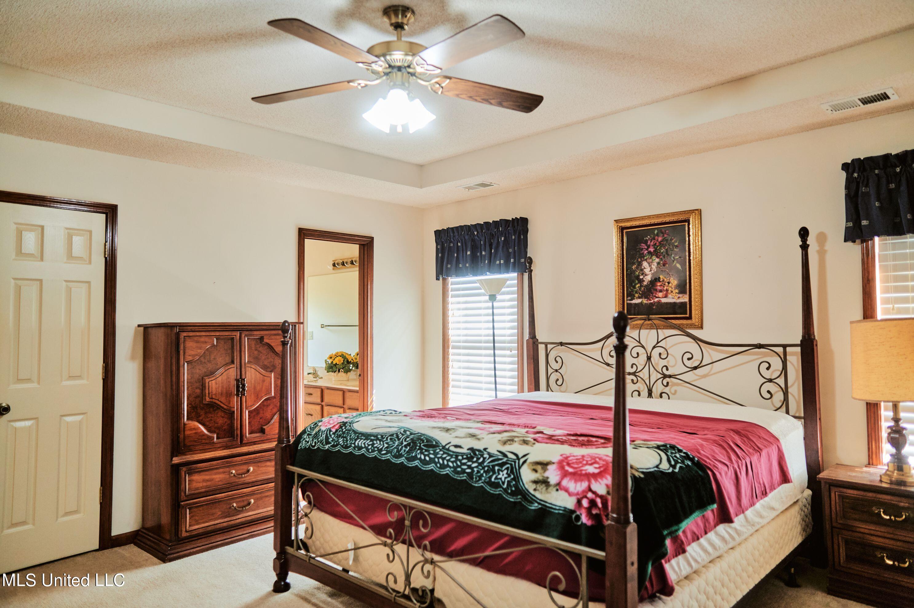 443 Victoria Road Byhalia, MS 38611 - Photo 11 of 32 1000002316