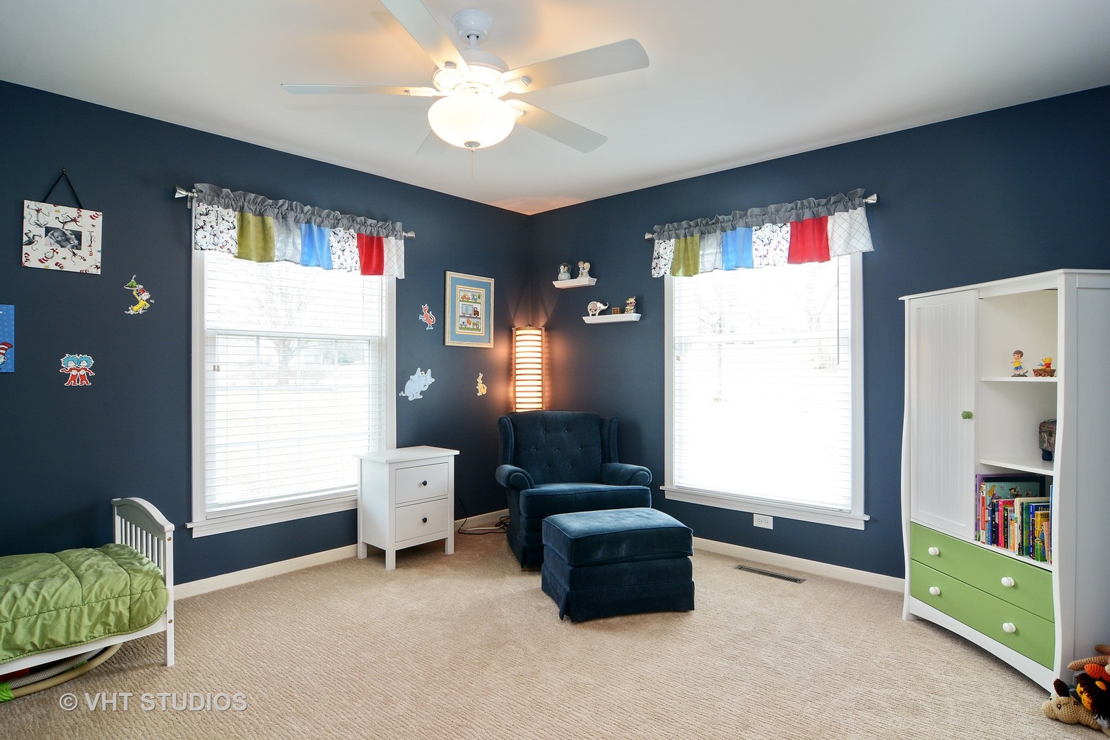 1900 Pheasant Trail Inverness, IL 60067 - Photo 13 of 21 a living room with furniture and a window