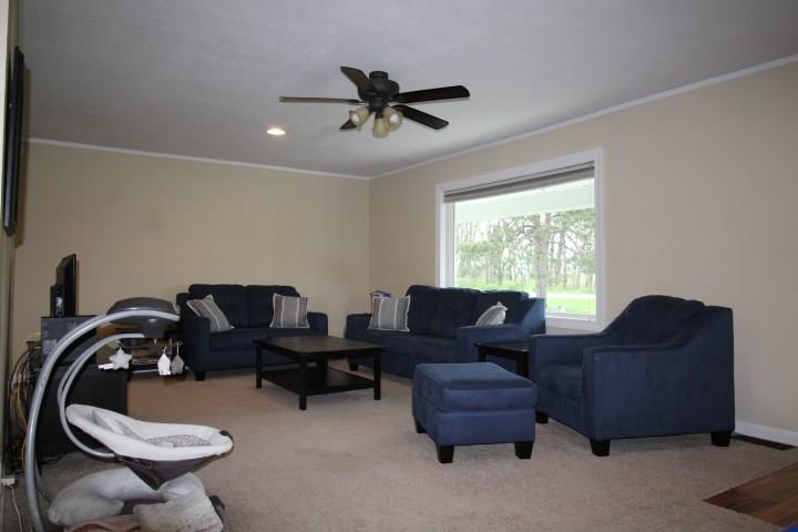 14640 South Jonesville Road Columbus, IN 47201 - Photo 3 of 19 Gallery Image 3