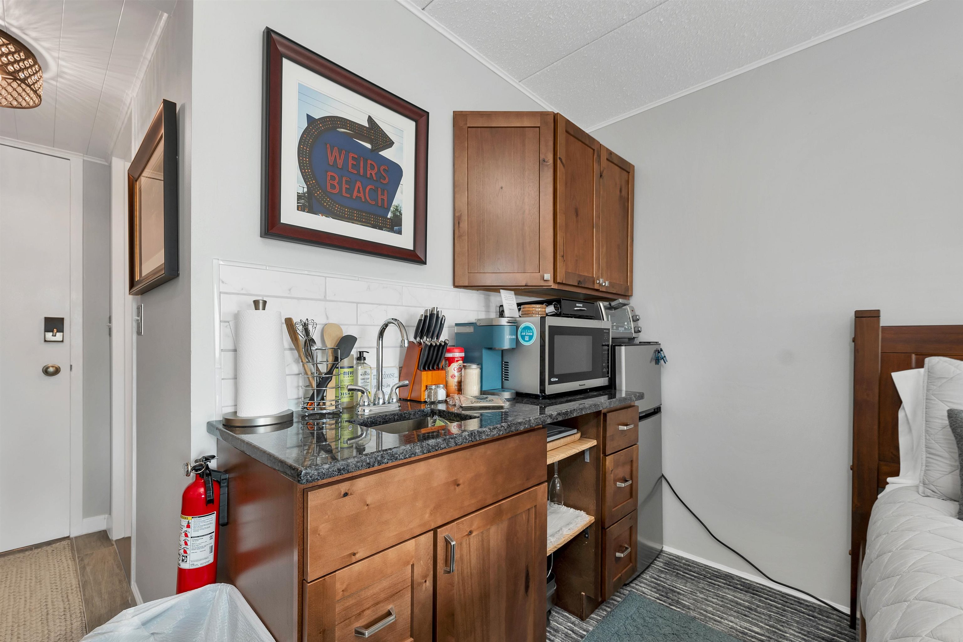 375 Endicott Street North, Unit 104A Laconia, NH 03246 - Photo 8 of 11