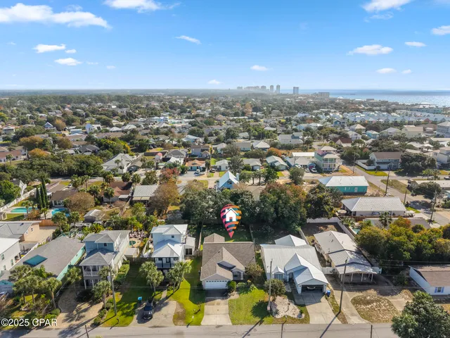 $419,900 | 307 Argonaut Street, Panama City Beach, FL 32413
