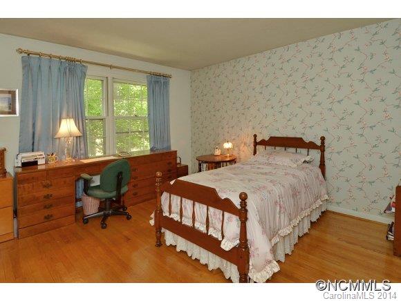 3 Highlander Road Asheville, NC 28804 - Photo 4 of 17 Gallery Image 4