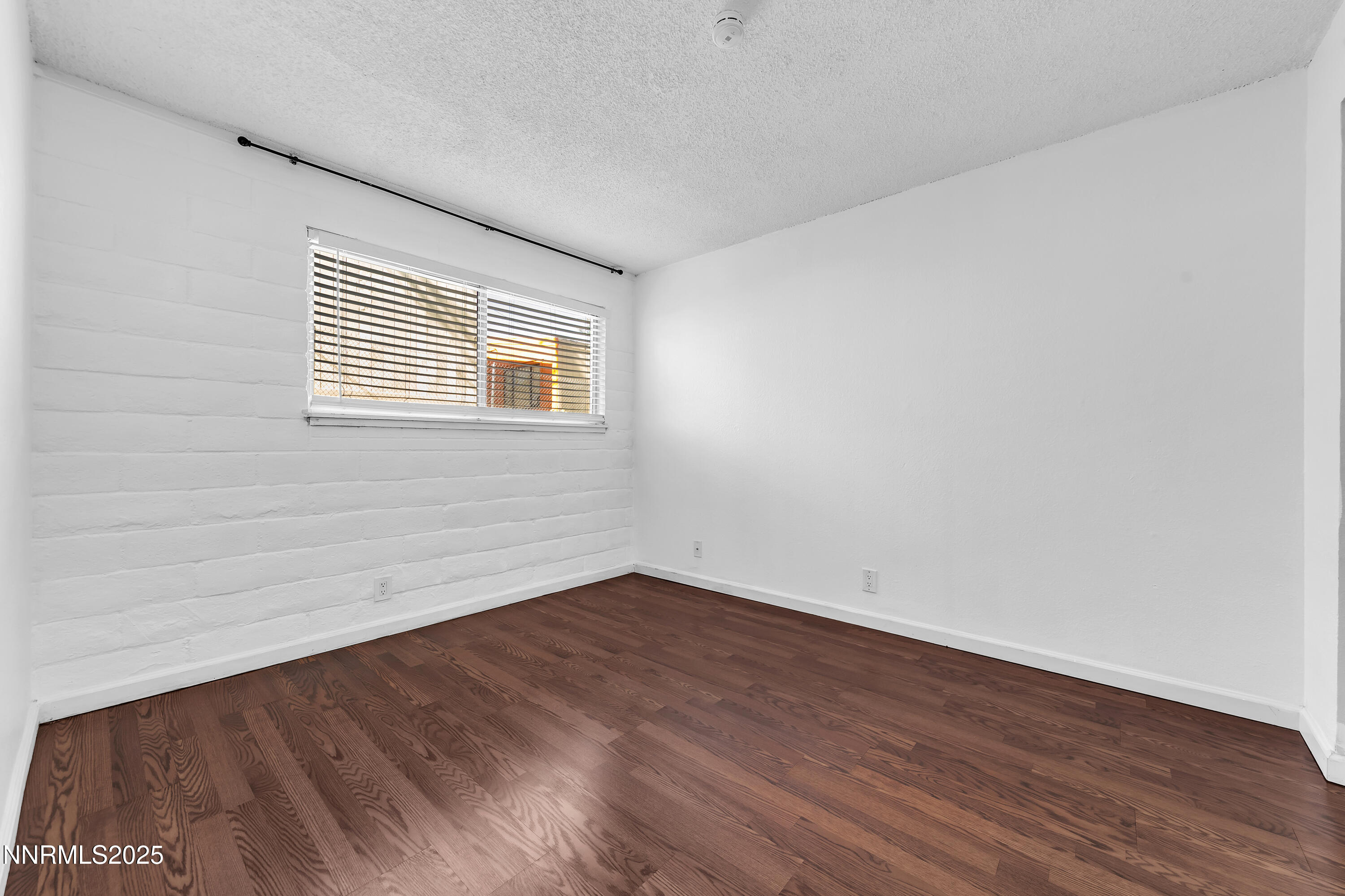 1436 East 9th Street, Unit 8 Reno, NV 89512 - Photo 14 of 19 wooden floor in a room