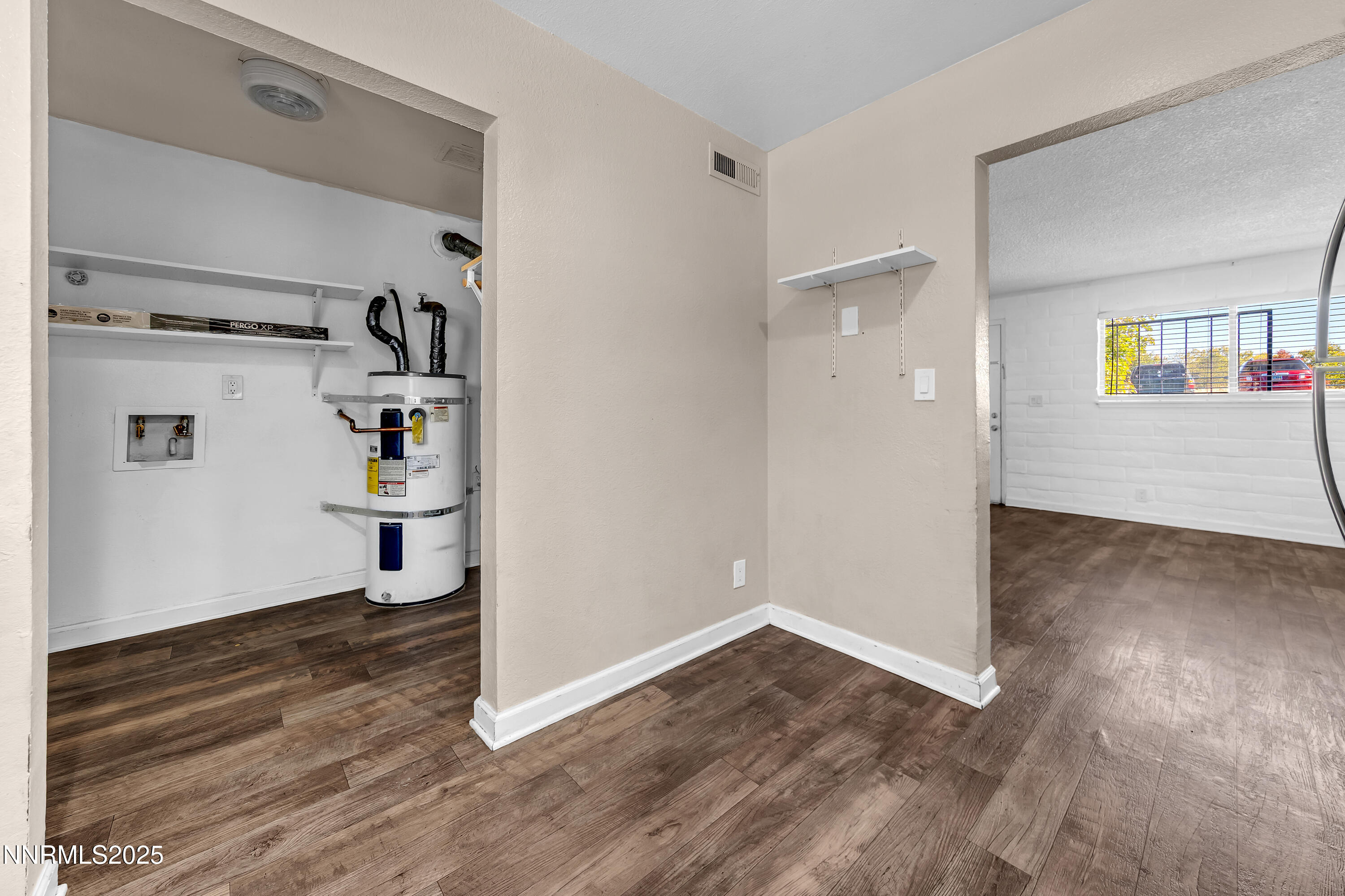 1436 East 9th Street, Unit 8 Reno, NV 89512 - Photo 9 of 19 wooden floor in an empty room