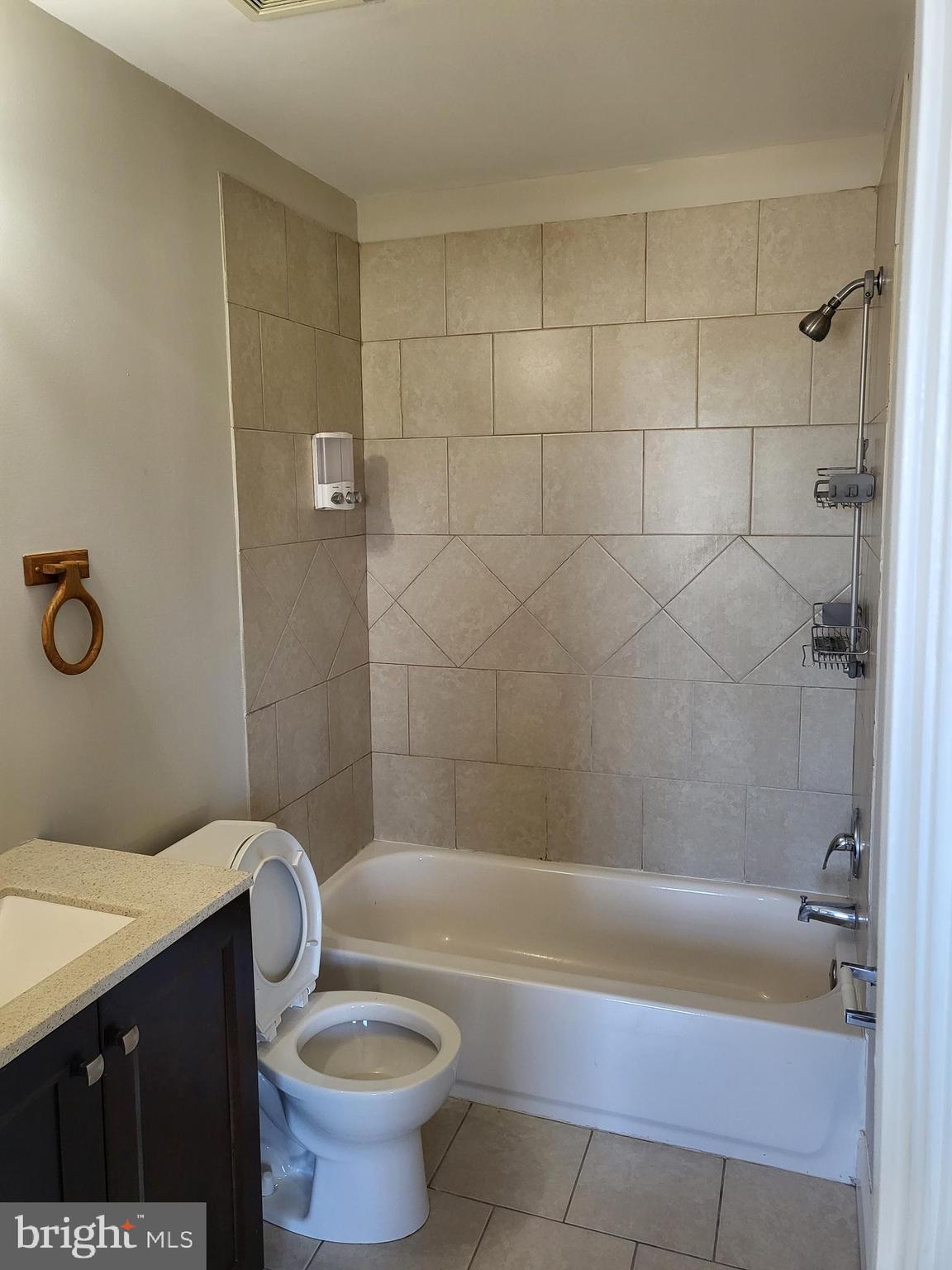 1122 North Eden Street Baltimore, MD 21213 - Photo 11 of 23