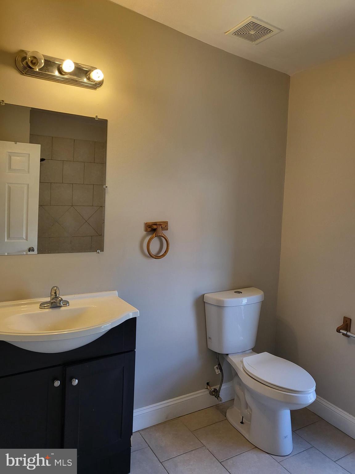 1122 North Eden Street Baltimore, MD 21213 - Photo 15 of 23