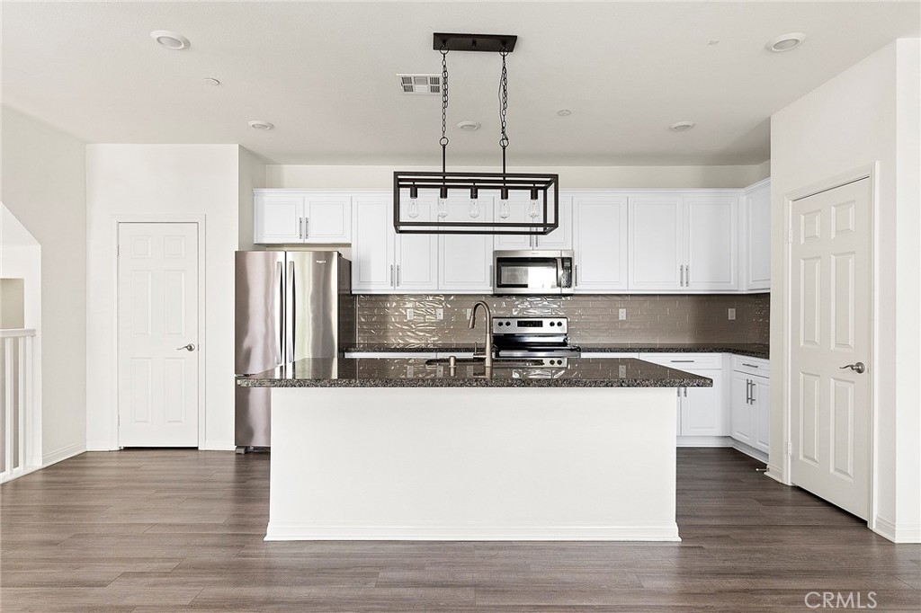 447 Fitzpatrick Road, Unit 102B San Marcos, CA 92069 - Photo 12 of 32