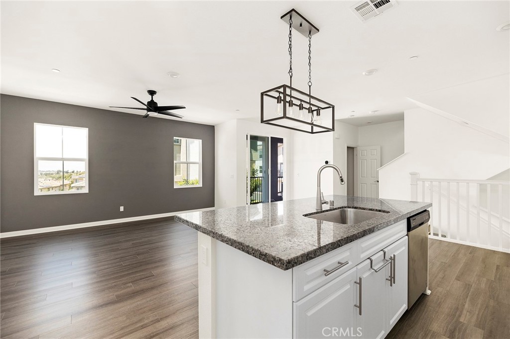 447 Fitzpatrick Road, Unit 102B San Marcos, CA 92069 - Photo 16 of 32