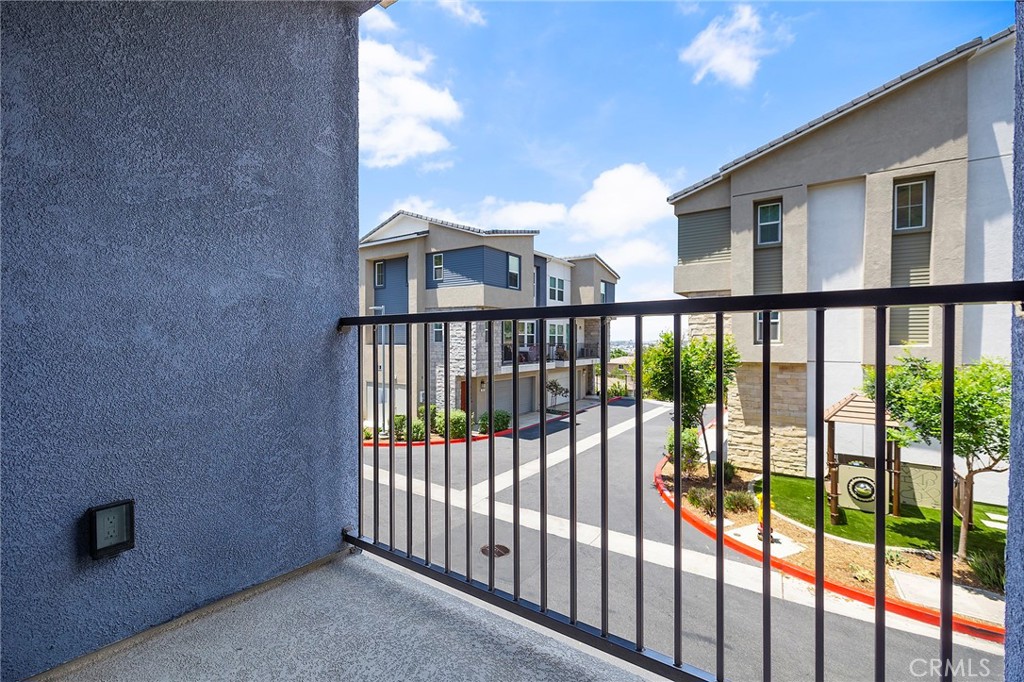 447 Fitzpatrick Road, Unit 102B San Marcos, CA 92069 - Photo 17 of 32