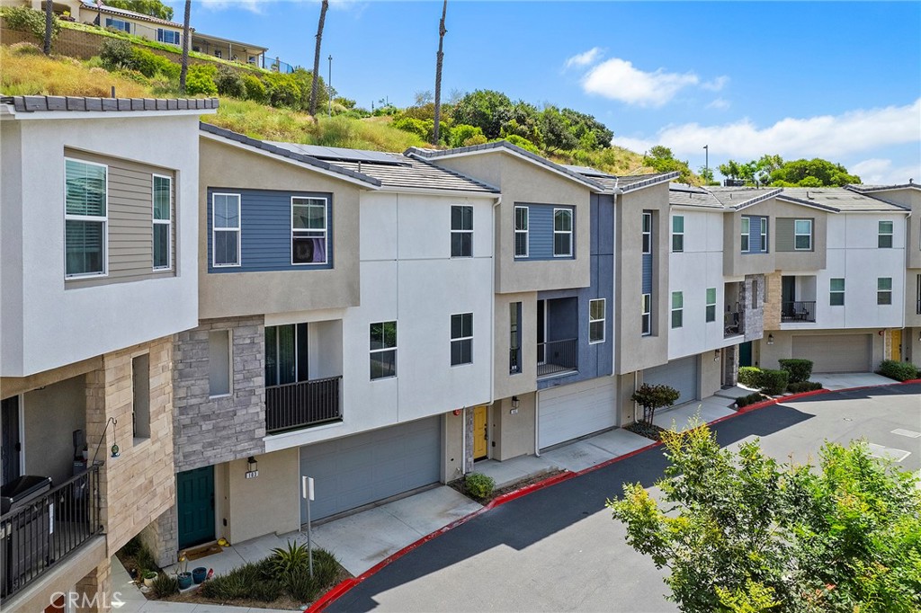 447 Fitzpatrick Road, Unit 102B San Marcos, CA 92069 - Photo 27 of 32