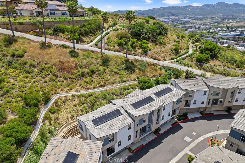 447 Fitzpatrick Road, Unit 102B San Marcos, CA 92069 - Photo 28 of 32