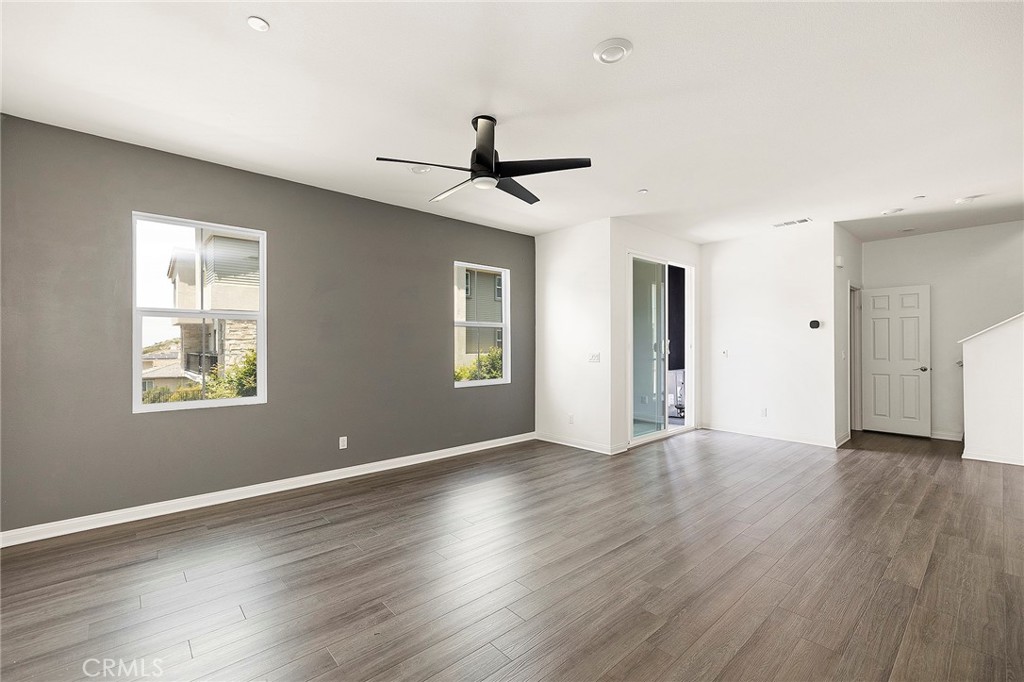 447 Fitzpatrick Road, Unit 102B San Marcos, CA 92069 - Photo 10 of 32