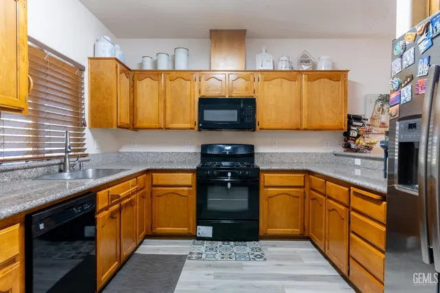 a bedroom with a bed and a closet