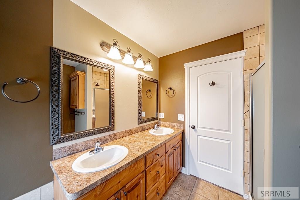 195 North 3806 East Rigby, ID 83442 - Photo 32 of 80