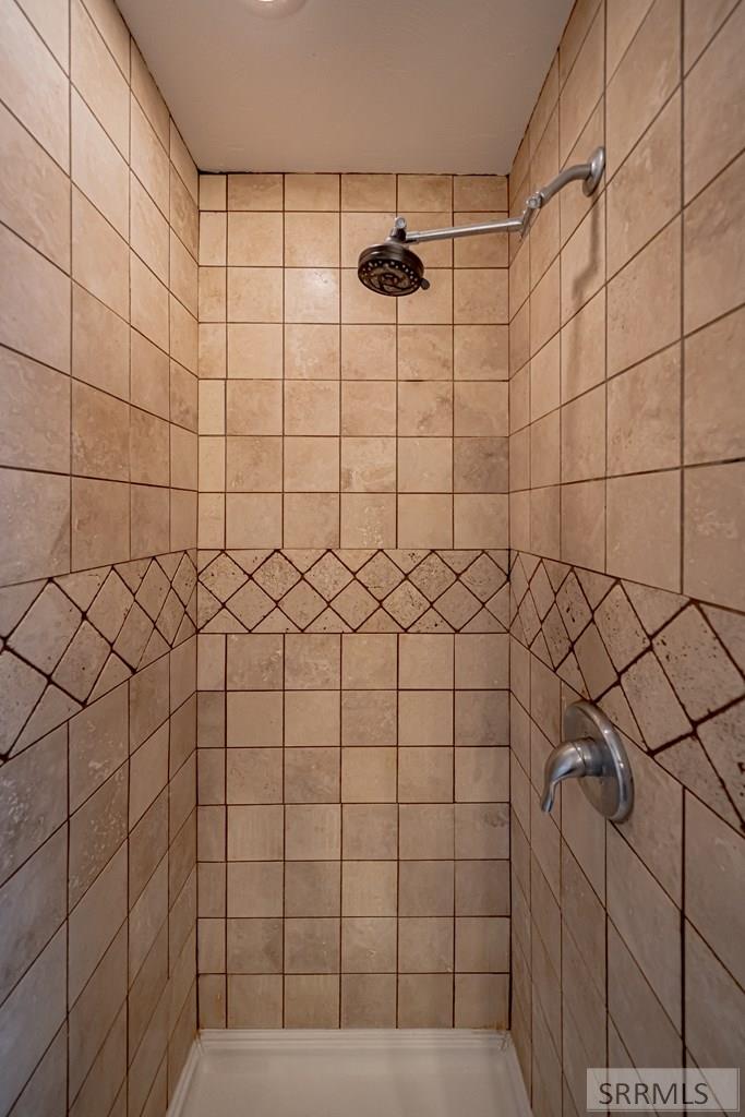 195 North 3806 East Rigby, ID 83442 - Photo 35 of 80