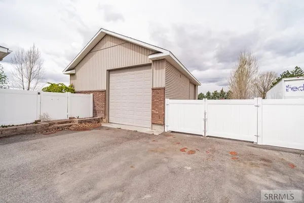 $615,000 | 195 North 3806 East, Rigby, ID 83442