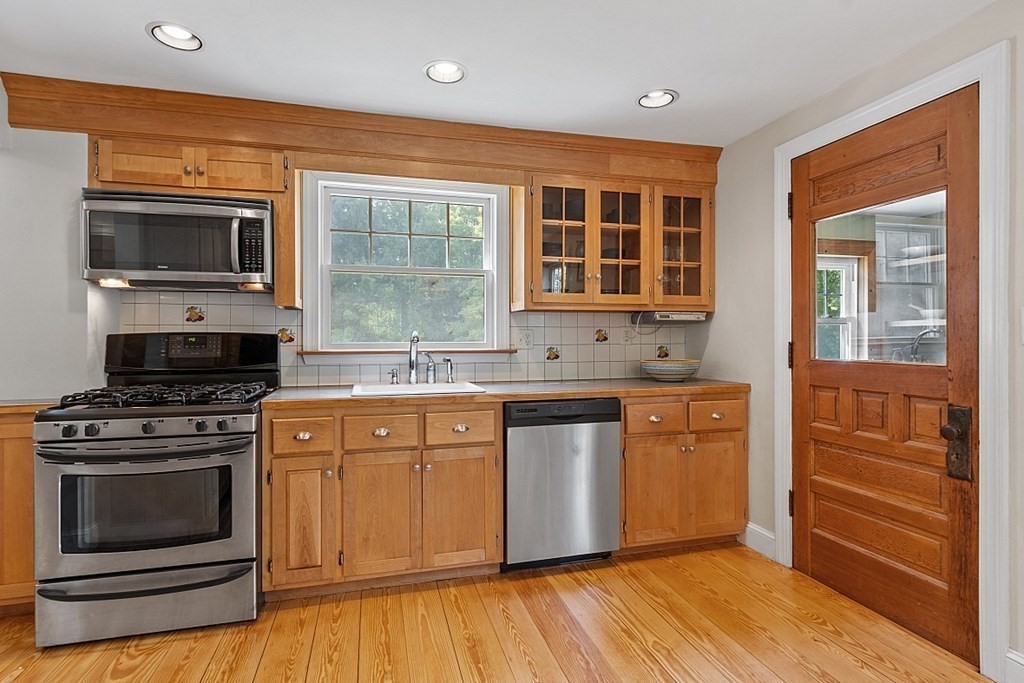 21 Old Orchard Road Groton, MA 01450 - Photo 18 of 41 Gallery Image 18