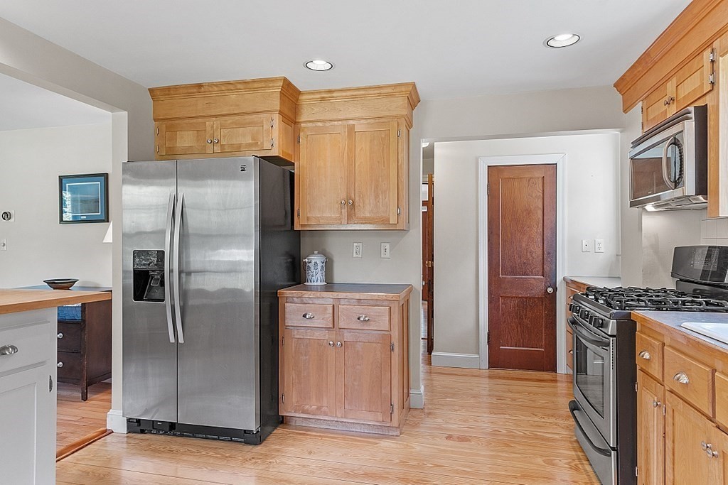 21 Old Orchard Road Groton, MA 01450 - Photo 21 of 41 Gallery Image 21