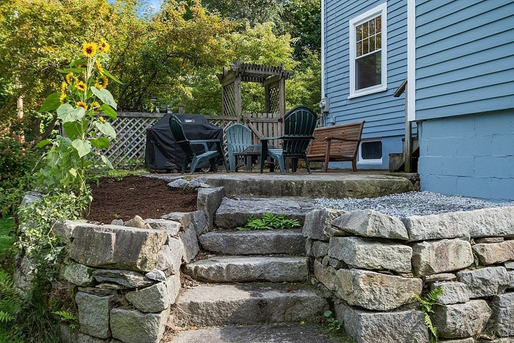 21 Old Orchard Road Groton, MA 01450 - Photo 39 of 41 Gallery Image 39