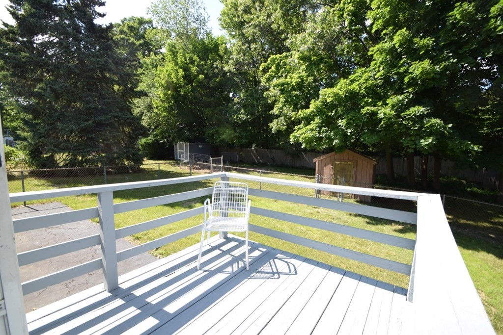 44 Bartlett Road Randolph, MA 02368 - Photo 11 of 26