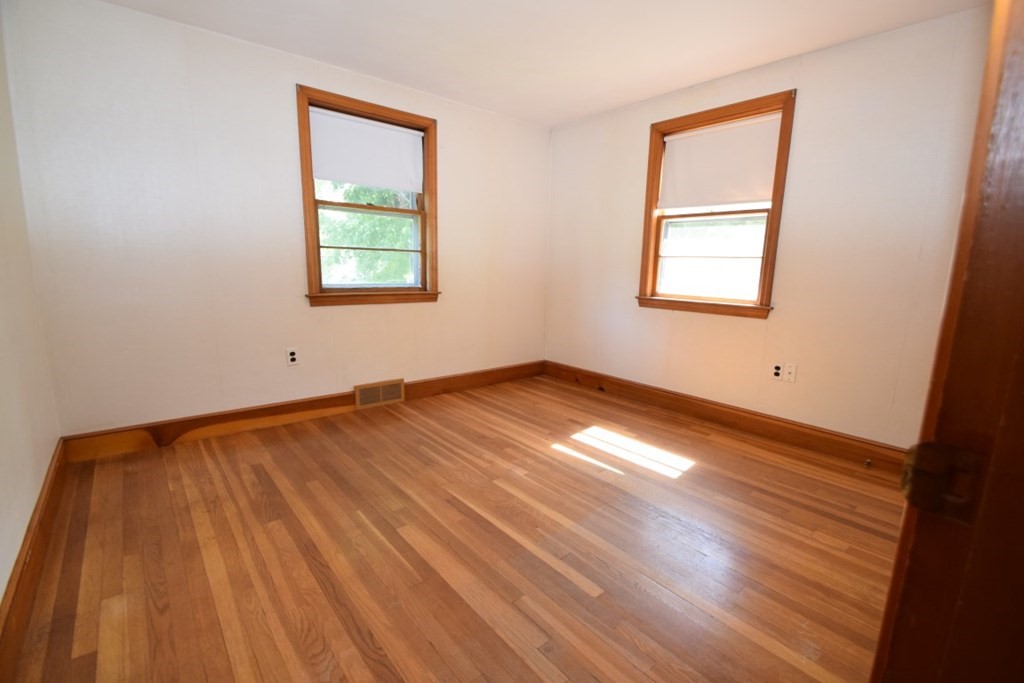 44 Bartlett Road Randolph, MA 02368 - Photo 15 of 26