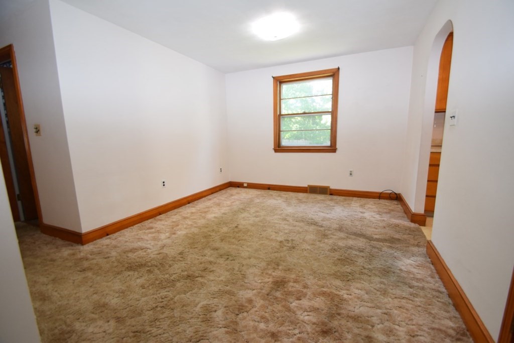 44 Bartlett Road Randolph, MA 02368 - Photo 6 of 26