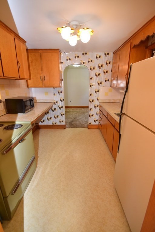 44 Bartlett Road Randolph, MA 02368 - Photo 9 of 26