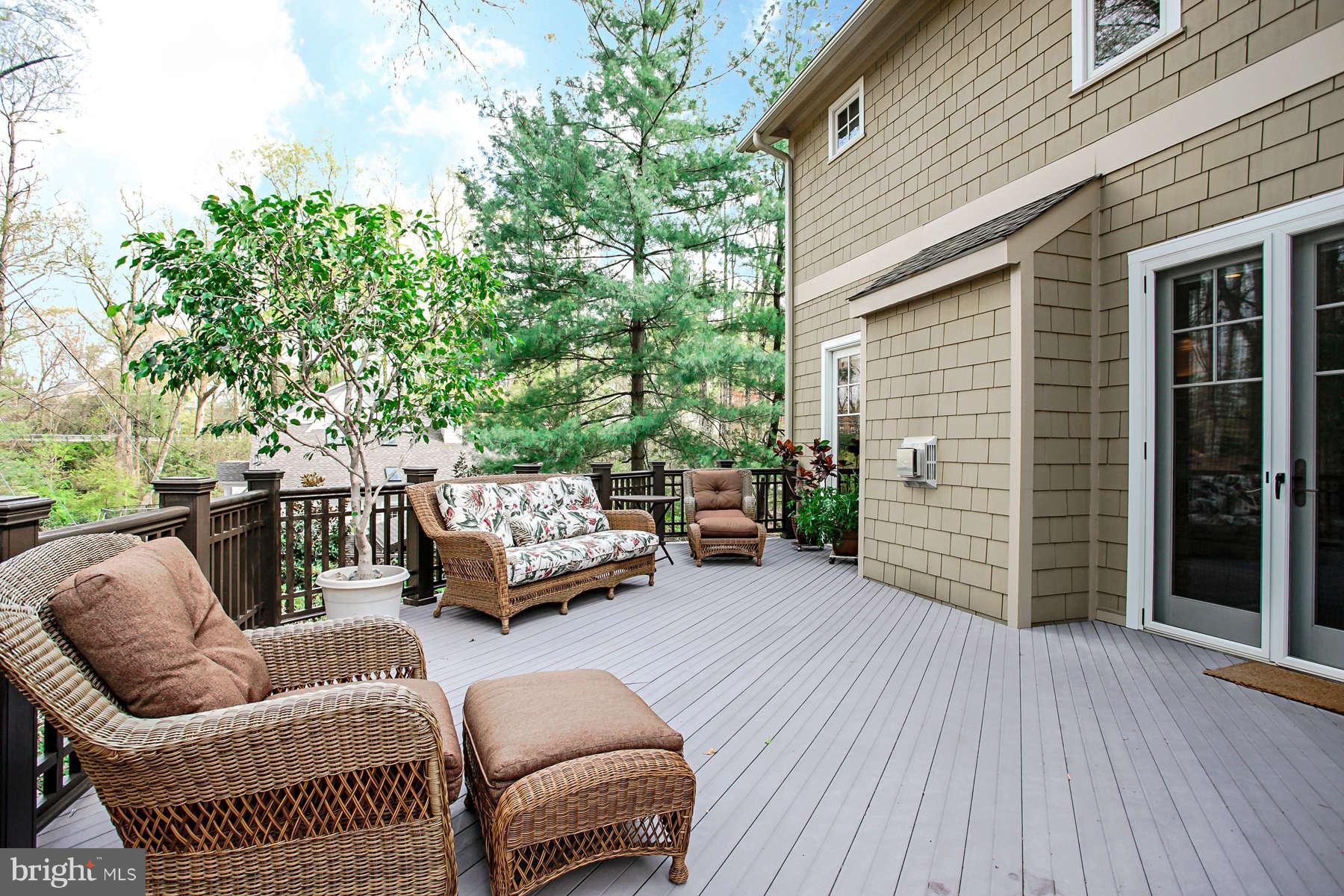6216 Park Road McLean, VA 22101 - Photo 25 of 30 View of Deck