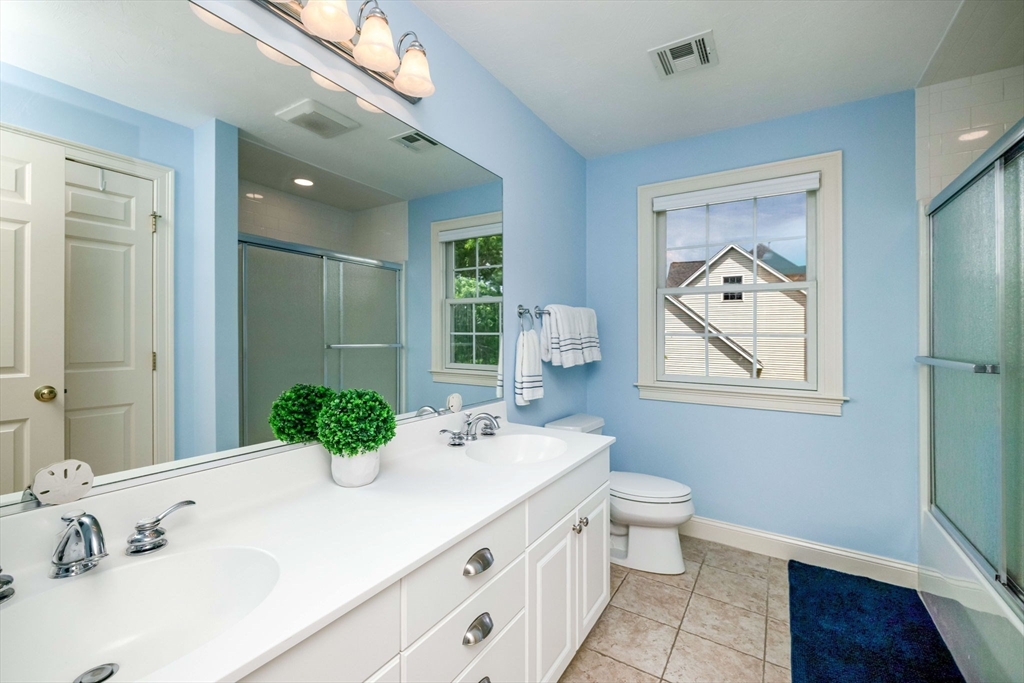 42 Coach Road North Attleboro, MA 02760 - Photo 26 of 42