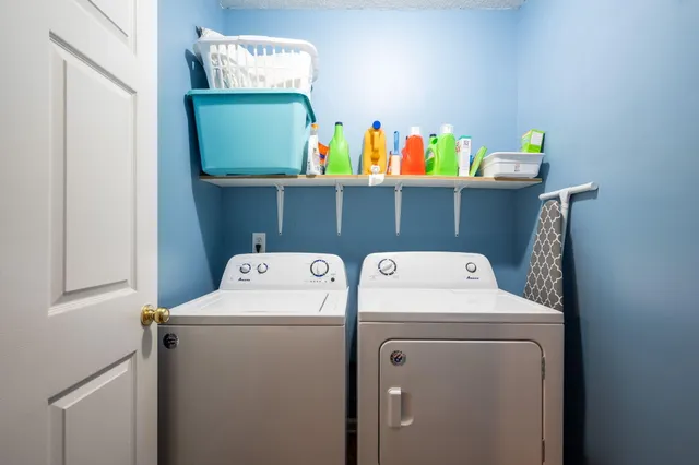 $350,000 | 9226 Sugar Pine Drive, Soddy Daisy, TN 37379