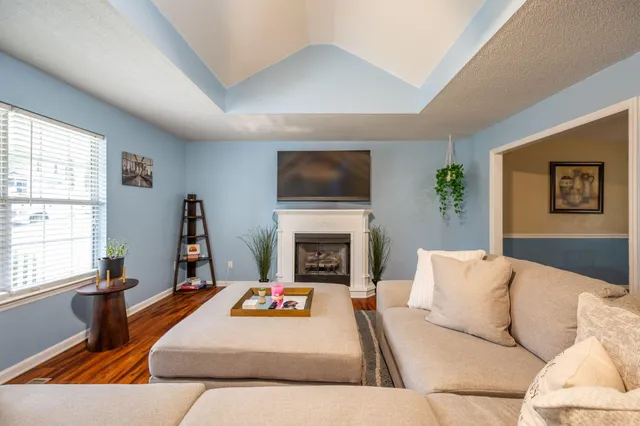 $350,000 | 9226 Sugar Pine Drive, Soddy Daisy, TN 37379