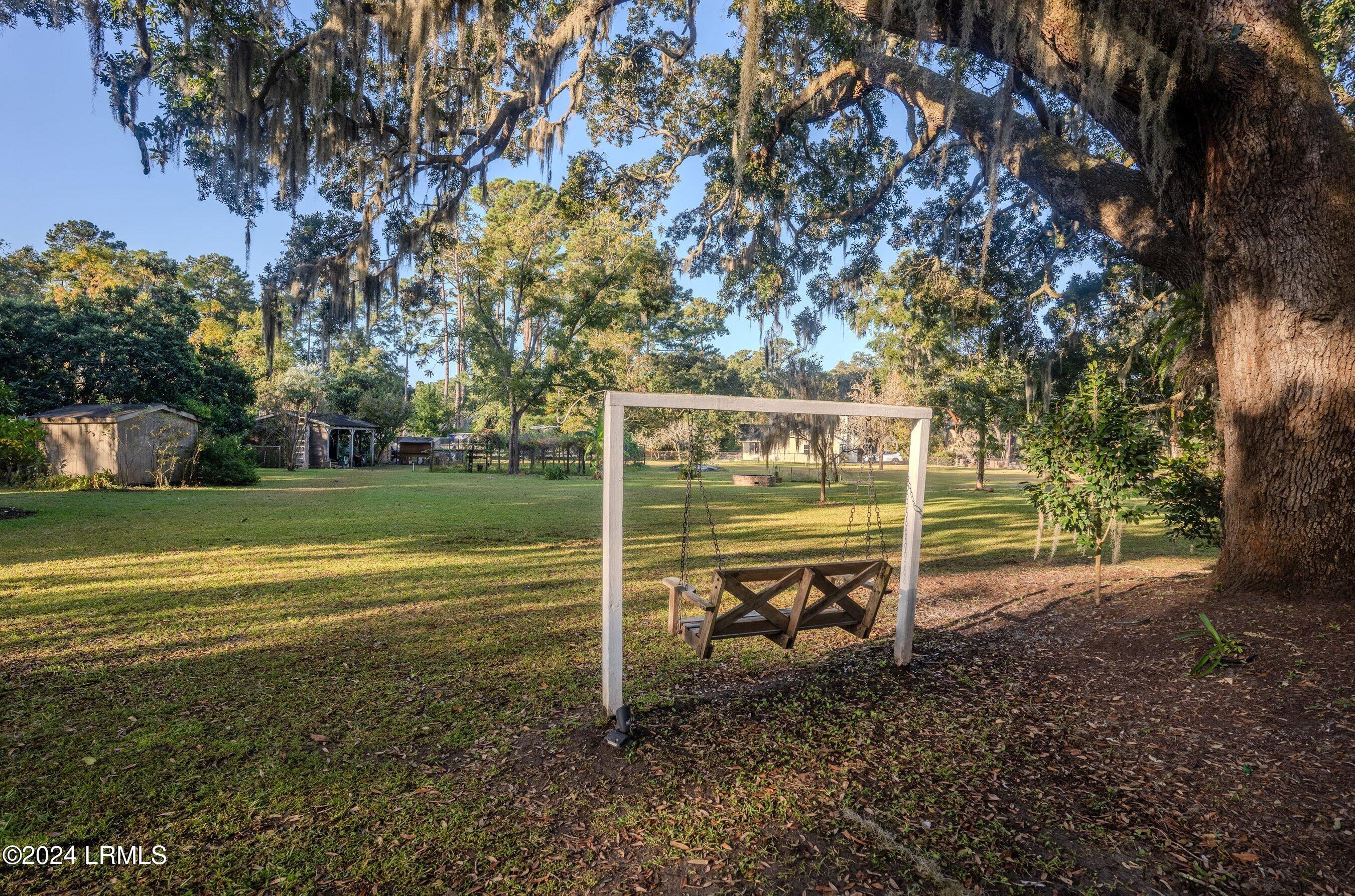 6028 Creek Road Beaufort, SC 29906 - Photo 38 of 51 DSC06503-HDR-1.jpg-SMALL