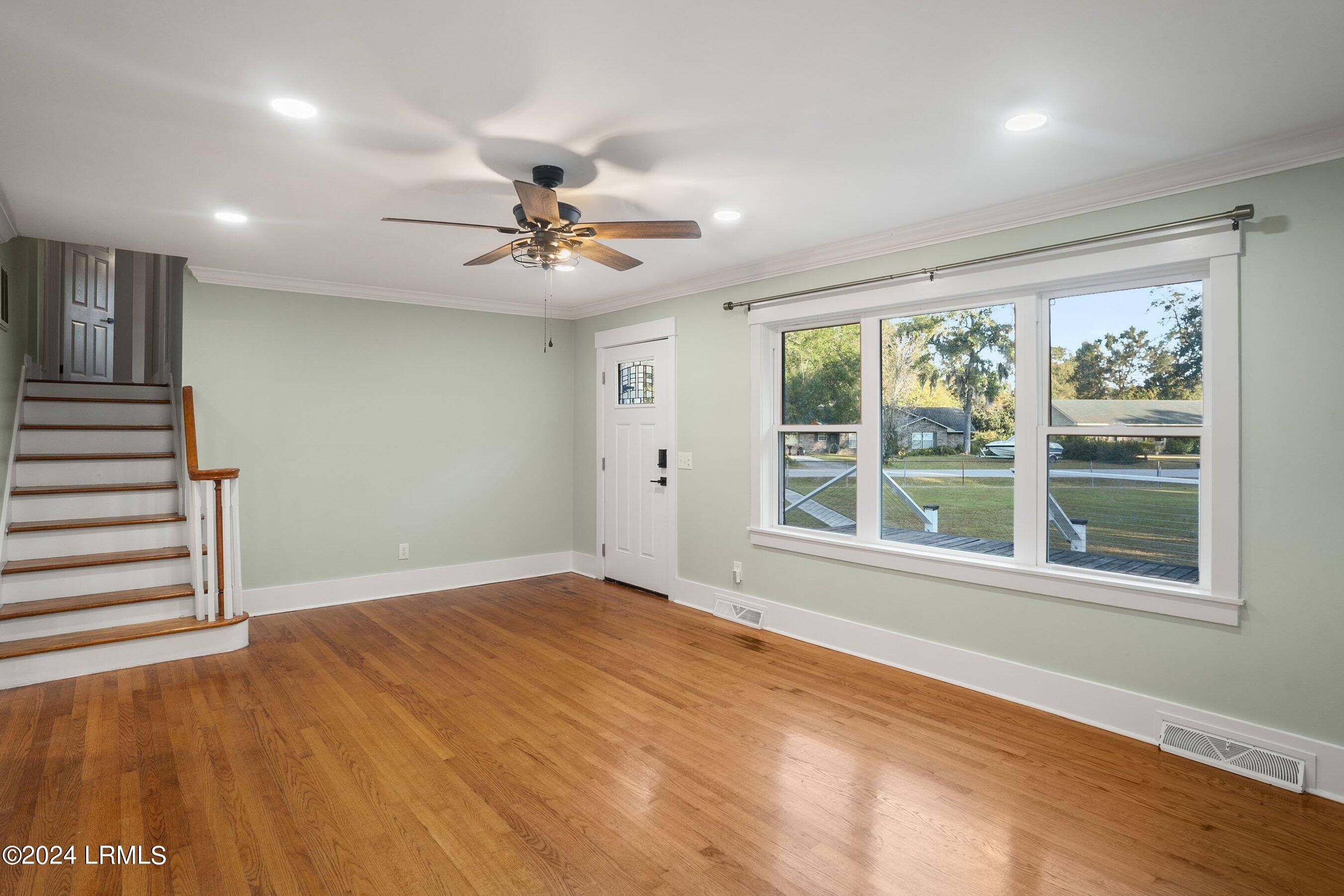 6028 Creek Road Beaufort, SC 29906 - Photo 7 of 51 DSC06552-10.jpg-SMALL