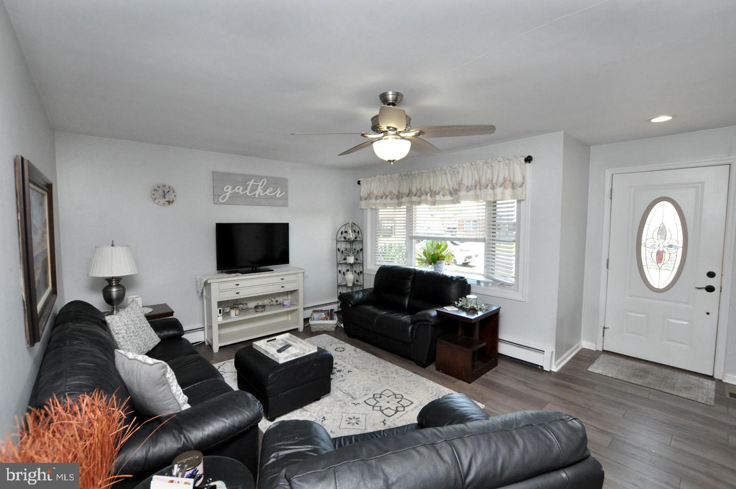 407 Oak Street Riverside, NJ 08075 - Photo 7 of 29