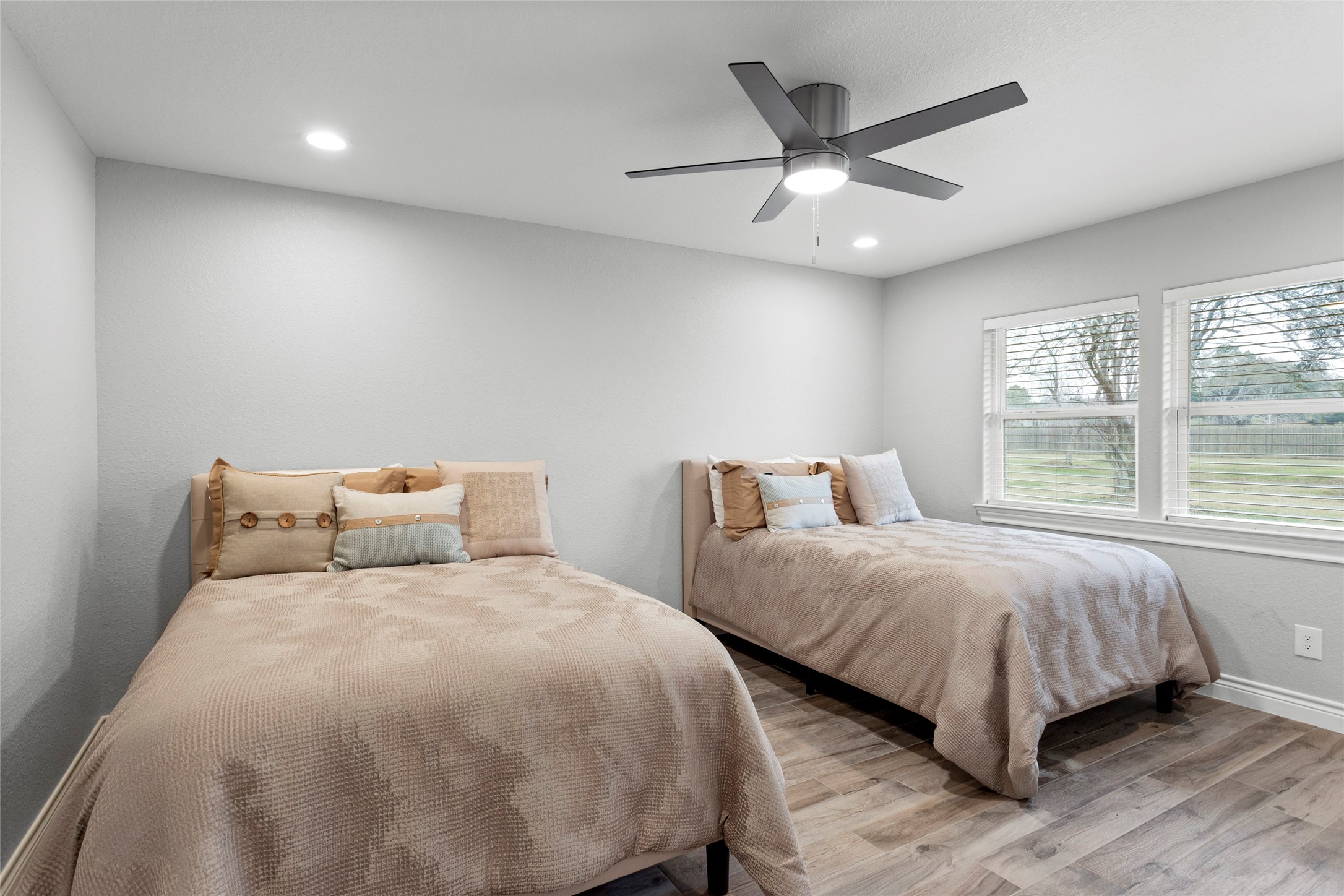 13800 West 6th Street Santa Fe, TX 77517 - Photo 25 of 35