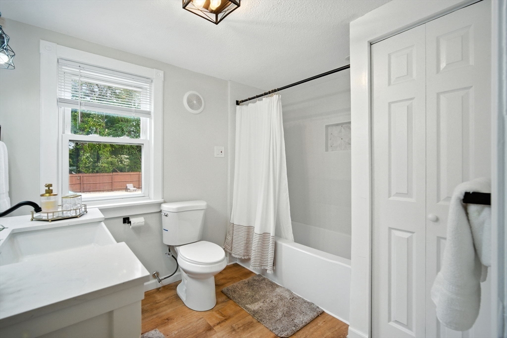882 Glendale Road Wilbraham, MA 01095 - Photo 16 of 42 Gallery Image 16