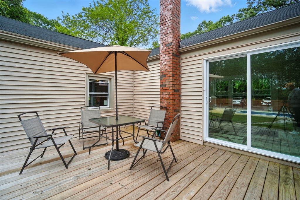 882 Glendale Road Wilbraham, MA 01095 - Photo 41 of 42 Gallery Image 41