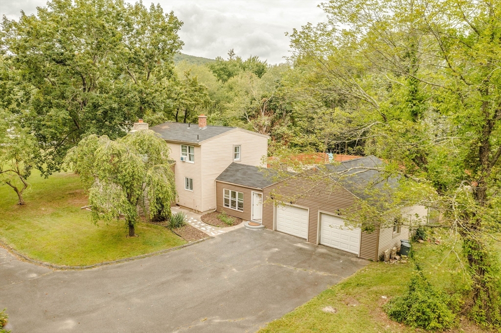 882 Glendale Road Wilbraham, MA 01095 - Photo 9 of 42 Gallery Image 9