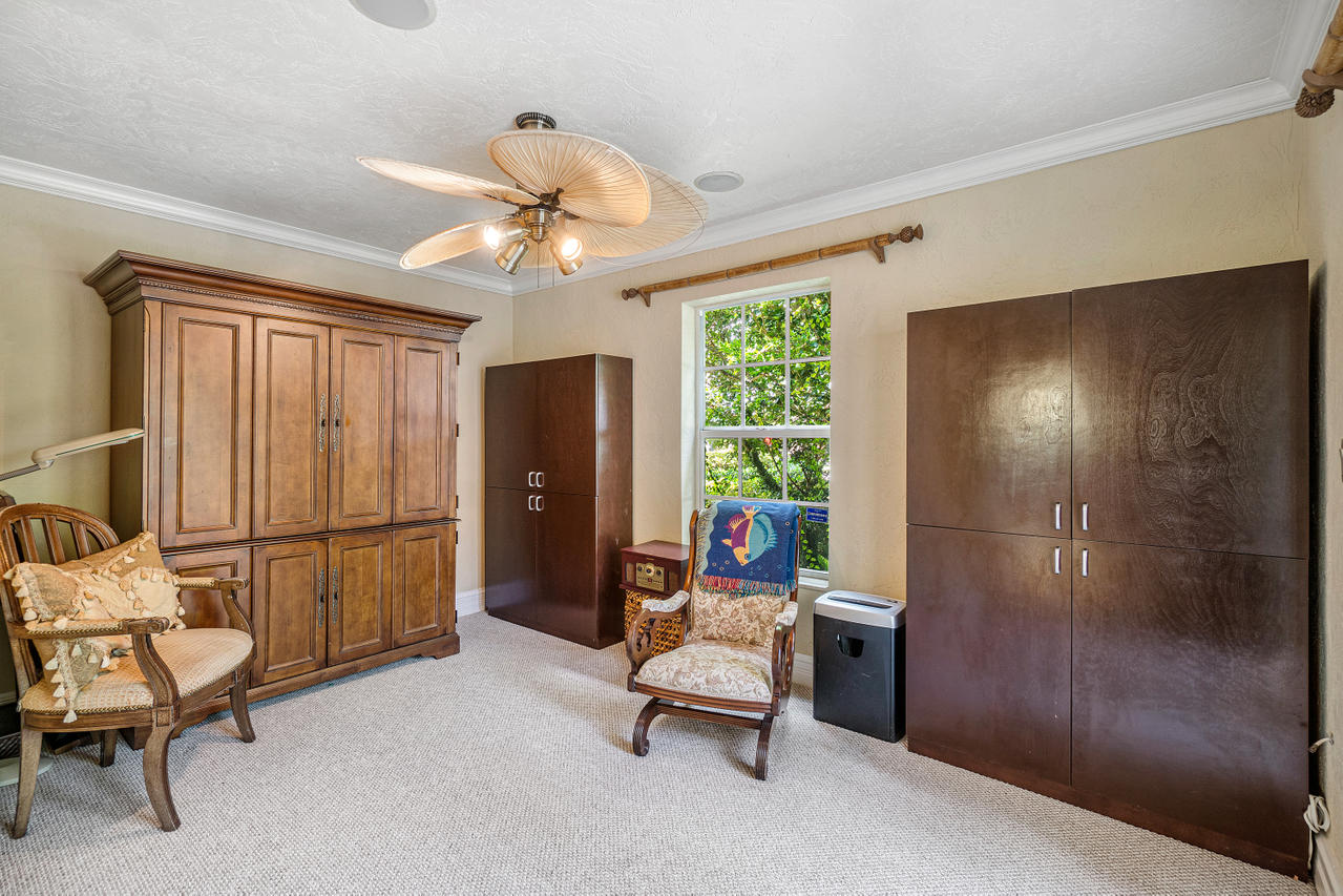 761 Northwest 4th Court Boca Raton, FL 33432 - Photo 14 of 37 016-761Northwest4thCourt-BocaRaton-FL-33