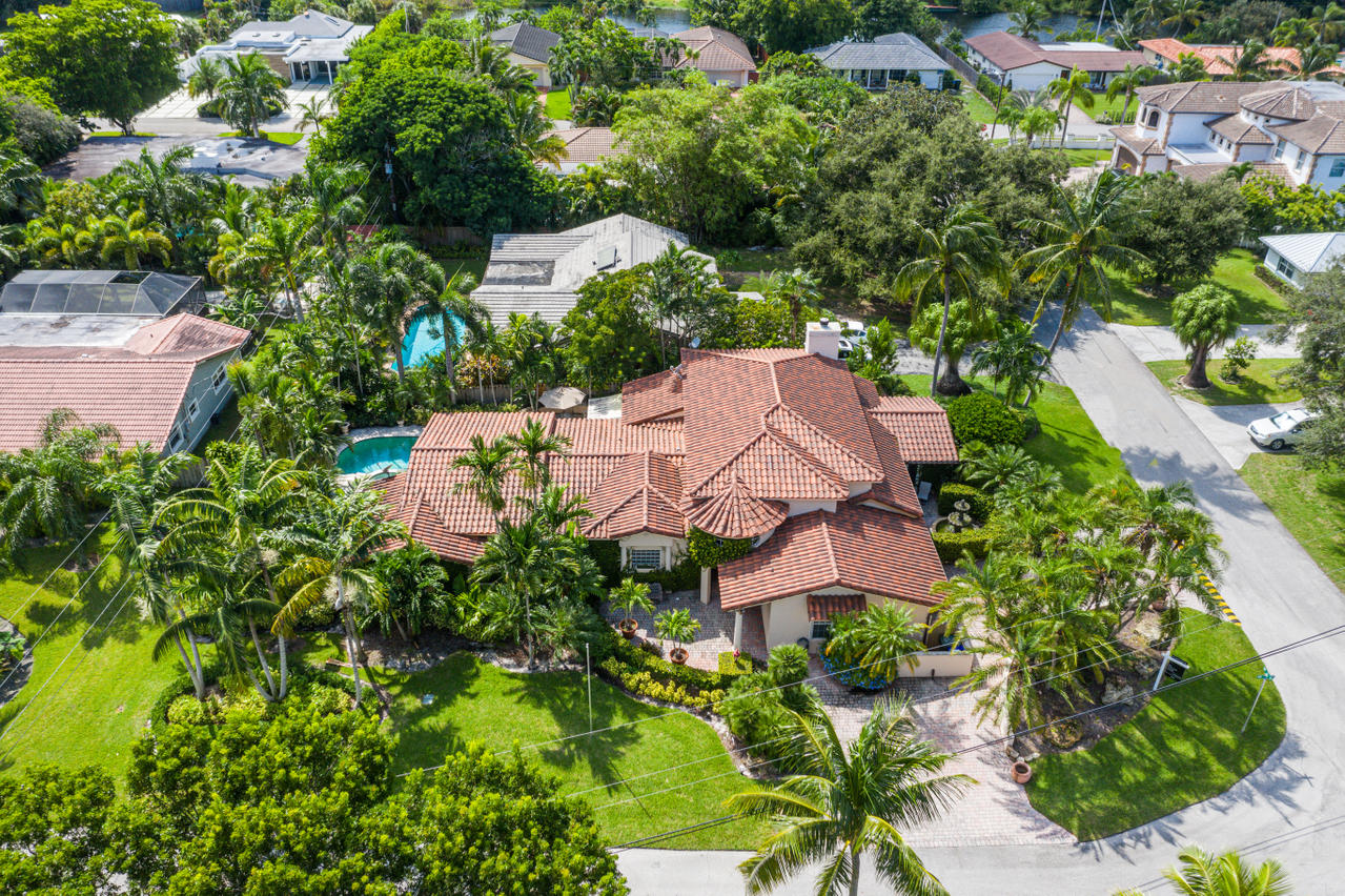 761 Northwest 4th Court Boca Raton, FL 33432 - Photo 27 of 37 033-761Northwest4thCourt-BocaRaton-FL-33